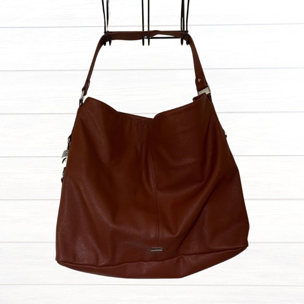 Brown faux leather slouchy purse bag from Jewell brand by Thirty-One XL